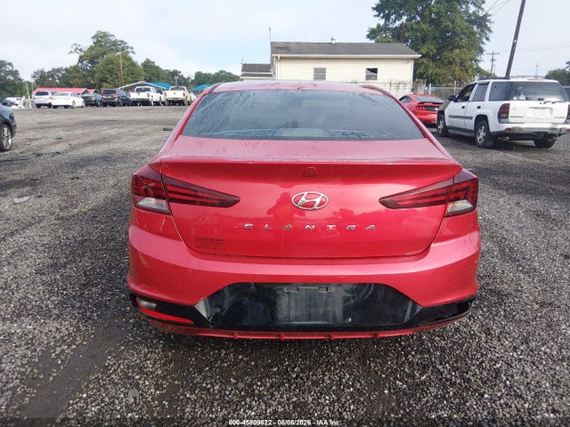 Продажа на аукционе авто 2020 Hyundai Elantra Sel, vin: 5NPD84LF6LH550859, номер лота: 45809822