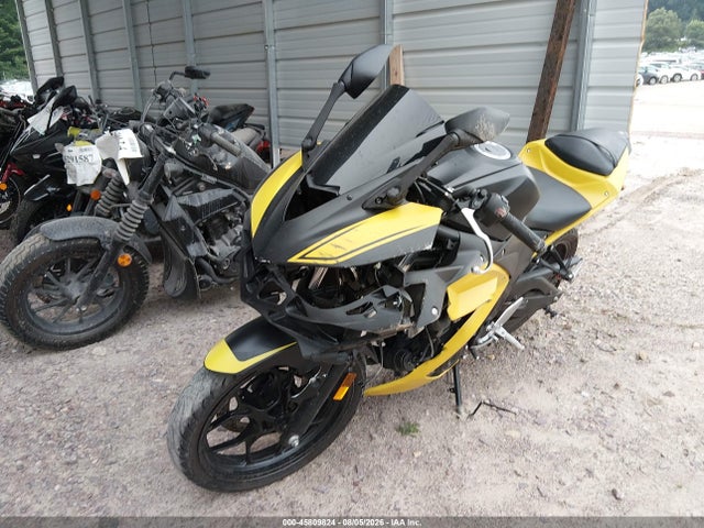 Yamaha Yzfr3 A 2018 MH3RH15Y7JK003957 Image 2