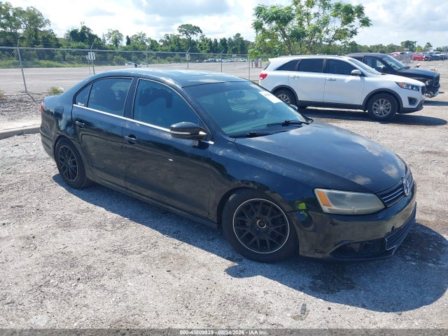 2013 Volkswagen Jetta 2.5l Se მანქანა იყიდება აუქციონზე, vin: 3VWDP7AJ5DM350611, აუქციონის ნომერი: 45809839