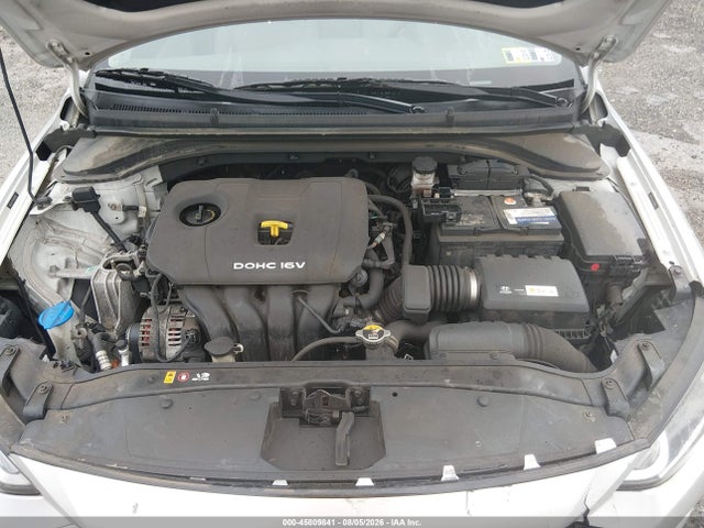 Hyundai ELANTRA SE 2017 5NPD84LF5HH089953 Image 10