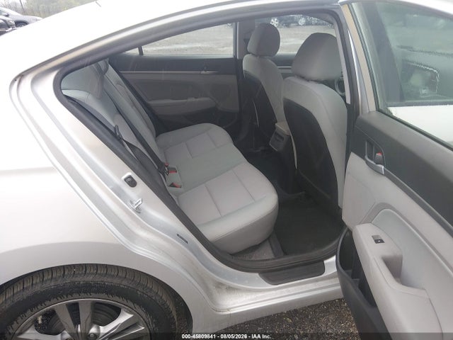 Hyundai ELANTRA SE 2017 5NPD84LF5HH089953 Image 8