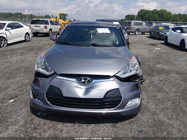 2016 Hyundai Veloster მანქანა იყიდება აუქციონზე, vin: KMHTC6AD7GU267580, აუქციონის ნომერი: 45809871