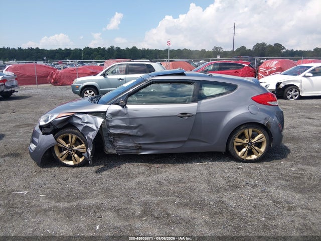 2016 Hyundai Veloster მანქანა იყიდება აუქციონზე, vin: KMHTC6AD7GU267580, აუქციონის ნომერი: 45809871
