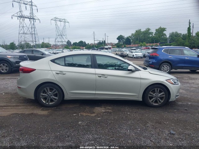 Продаж на аукціоні авто 2018 Hyundai Elantra Value Edition, vin: 5NPD84LF2JH360862, номер лоту: 45809875