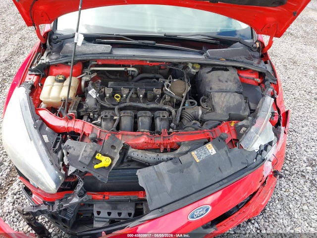1FADP3F27GL316095 Ford FOCUS SE