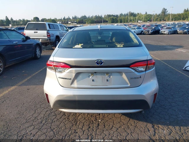Toyota Corolla Hybrid Le 2022 JTDEAMDE3NJ037979 Image 17