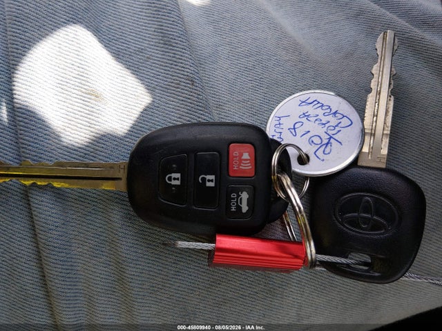 Продаж на аукціоні авто 2018 Toyota Corolla Le, vin: 5YFBURHE5JP788671, номер лоту: 45809940