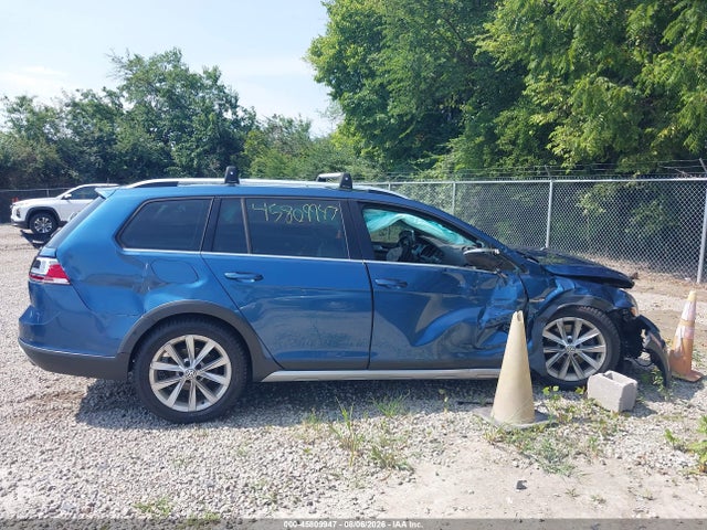 2017 Volkswagen Golf Alltrack Tsi S/tsi Se/tsi Sel მანქანა იყიდება აუქციონზე, vin: 3VWH17AU4HM532979, აუქციონის ნომერი: 45809947