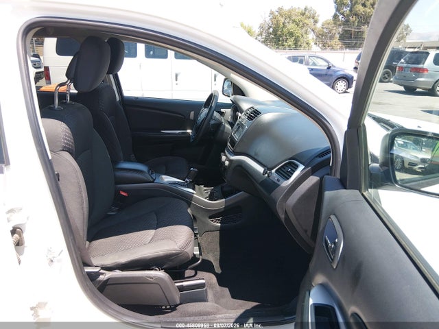 45809958 :رقم المزاد ، 3C4PDCBGXHT589815 vin ، 2017 Dodge Journey Sxt مزاد بيع