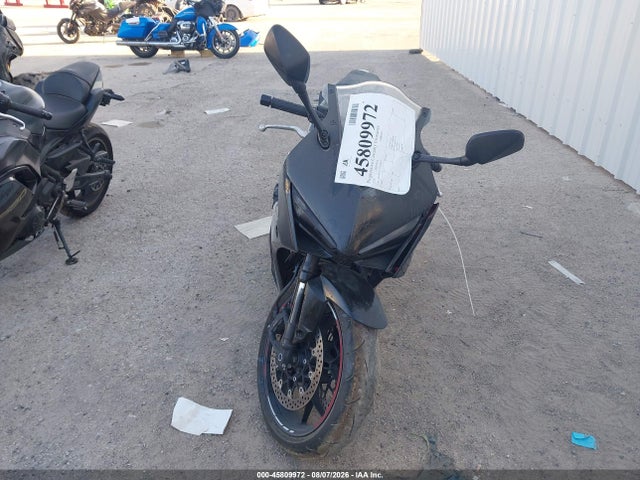 Aukcja sprzedaży 2026 Honda Cbr650 R, vin: MLHRH1551T5200271, numer aukcji: 45809972