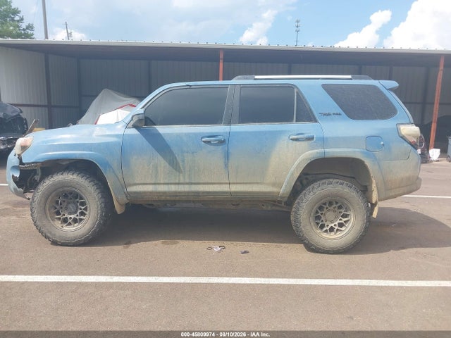 Продажа на аукционе авто 2018 Toyota 4runner Sr5 Prem/ltdl/trail/trd, vin: JTEBU5JR0J5515927, номер лота: 45809974