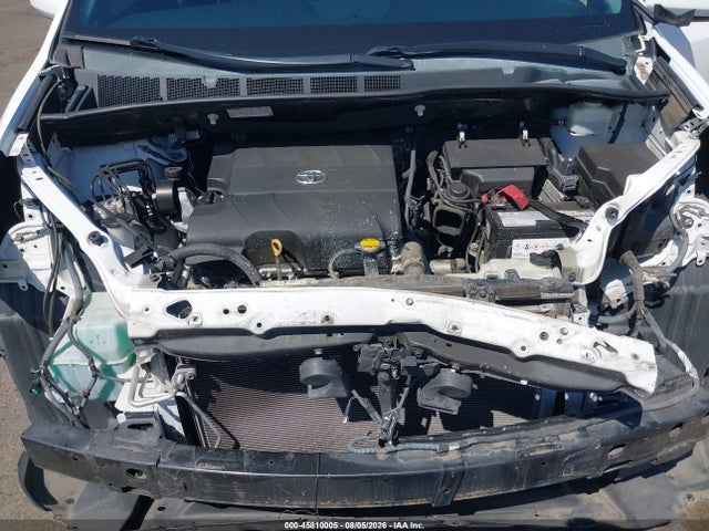 5TDXK3DCXGS710898 Toyota Sienna Se 8 Passenger