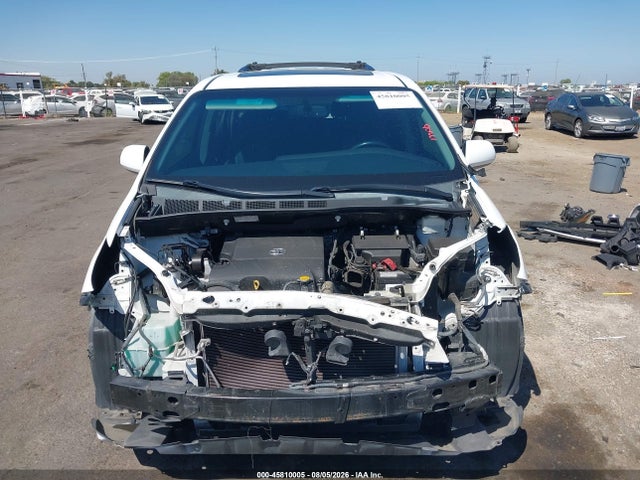 5TDXK3DCXGS710898 Toyota Sienna Se 8 Passenger