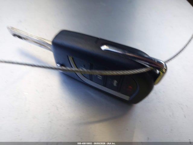 4T1C11AK0NU632461 Toyota CAMRY LE