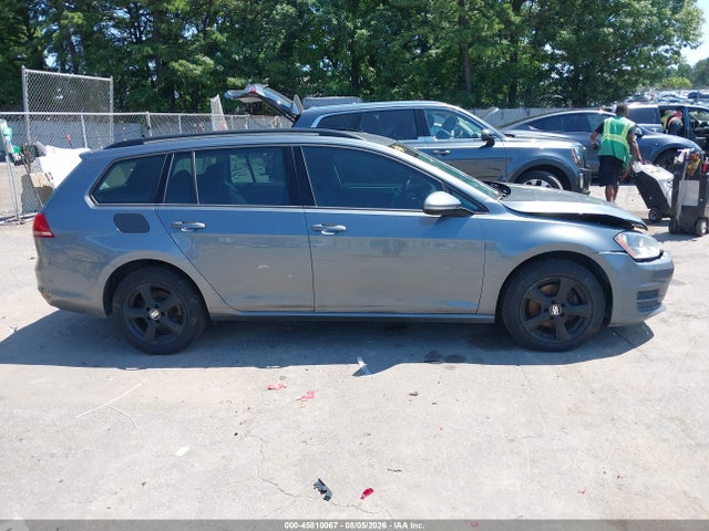2017 Volkswagen Golf Sportwagen Tsi S მანქანა იყიდება აუქციონზე, vin: 3VW017AU3HM507245, აუქციონის ნომერი: 45810067
