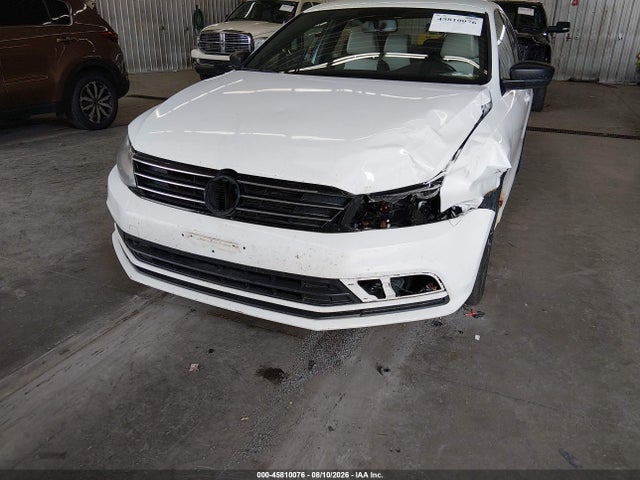2015 Volkswagen Jetta 1.8t Sport მანქანა იყიდება აუქციონზე, vin: 3VWD17AJ4FM425223, აუქციონის ნომერი: 45810076