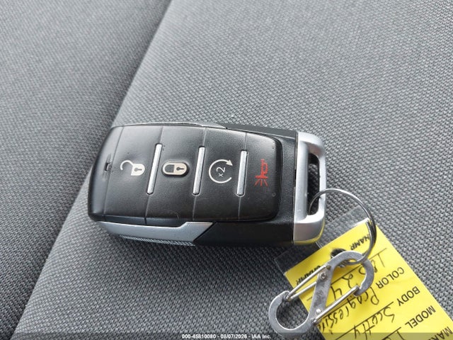 45810080 :رقم المزاد ، 1C6SRFFT4MN770253 vin ، 2021 Ram 1500 Big Horn  4x4 5'7 Box مزاد بيع
