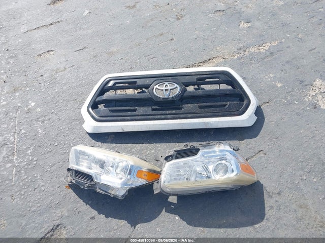 5TFRX5GN4HX075448 Toyota Tacoma Sr