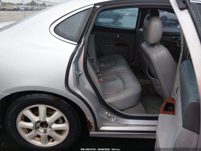 2005 Buick Lacrosse Cxl მანქანა იყიდება აუქციონზე, vin: 2G4WD532851204304, აუქციონის ნომერი: 45810103
