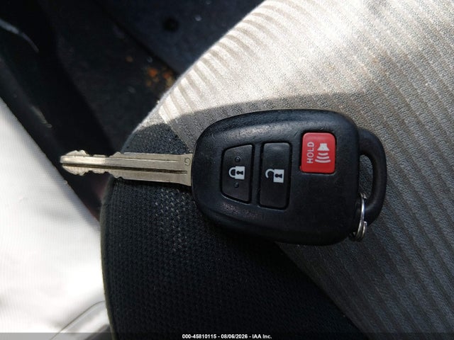 Toyota Prius C Two 2014 JTDKDTB32E1073796 Image 11