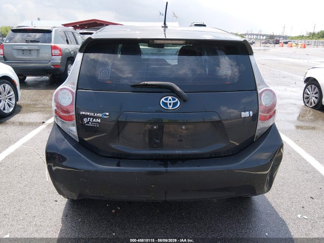 Toyota Prius C Two 2014 JTDKDTB32E1073796 Image 16