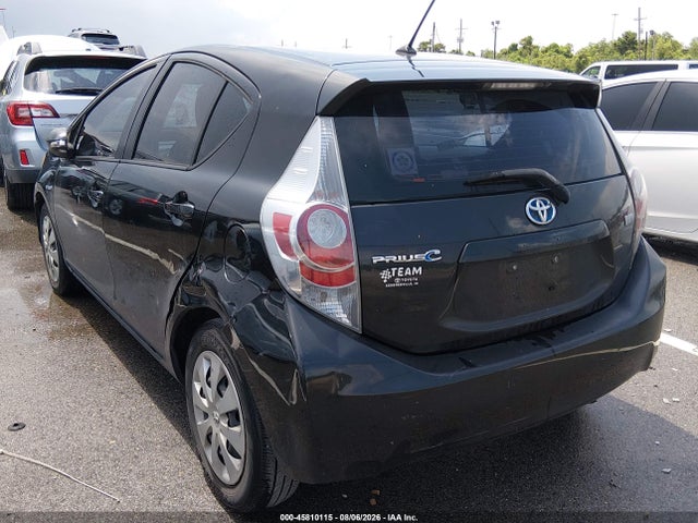 Toyota Prius C Two 2014 JTDKDTB32E1073796 Image 3