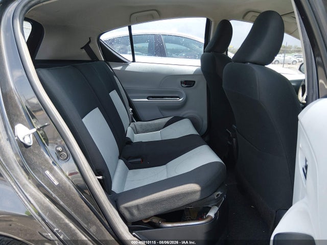 Toyota Prius C Two 2014 JTDKDTB32E1073796 Image 8