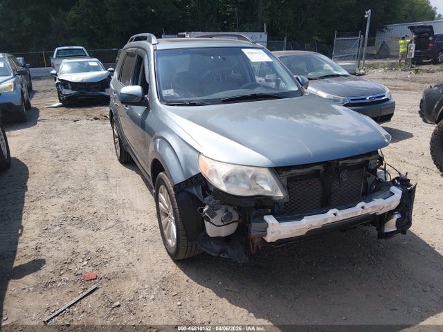 Продаж на аукціоні авто 2011 Subaru Forester 2.5x Premium, vin: JF2SHADC1BH754428, номер лоту: 45810152
