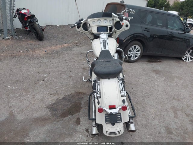 Harley-Davidson FLHX 2019 1HD1KBC15KB647126 Image 6