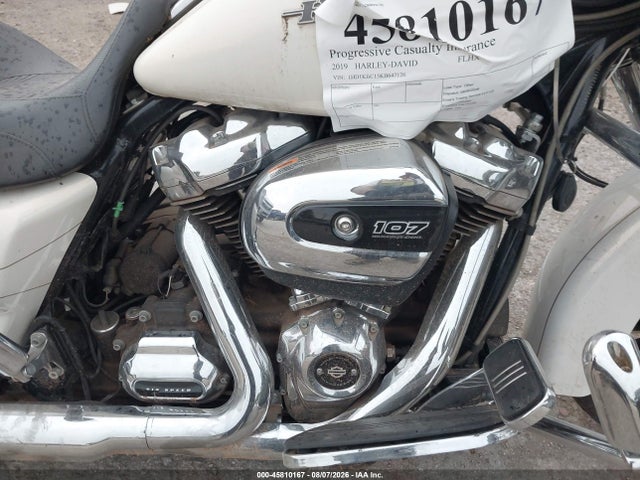 Harley-Davidson FLHX 2019 1HD1KBC15KB647126 Image 8