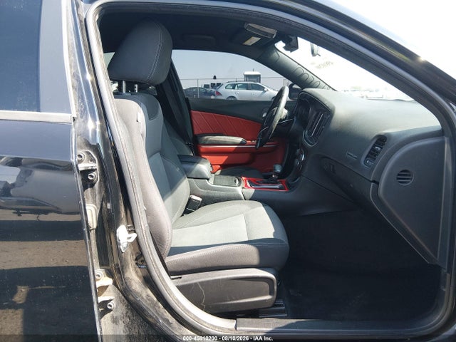 45810200 :رقم المزاد ، 2C3CDXBG0JH197158 vin ، 2018 Dodge Charger Sxt Rwd مزاد بيع