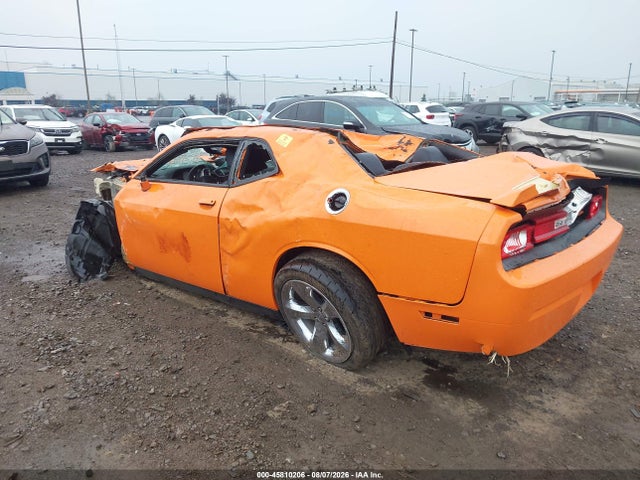 45810206 :رقم المزاد ، 2C3CDYBT8EH185476 vin ، 2014 Dodge Challenger R/t مزاد بيع