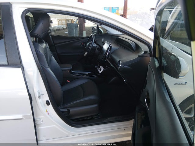 2018 Toyota Prius Four Touring მანქანა იყიდება აუქციონზე, vin: JTDKARFU1J3061913, აუქციონის ნომერი: 45810228