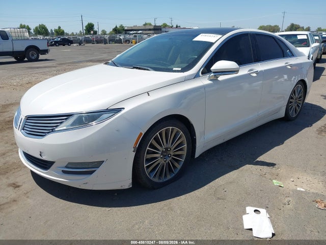 Lincoln MKZ 2014 3LN6L2JK2ER811699 Image 2