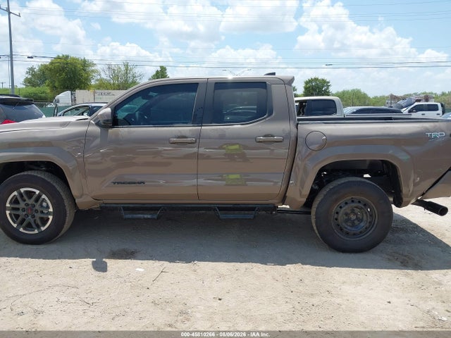 Продажа на аукционе авто 2026 Toyota Tacoma Trd Sport, vin: 3TMKB5FN0TM063085, номер лота: 45810266