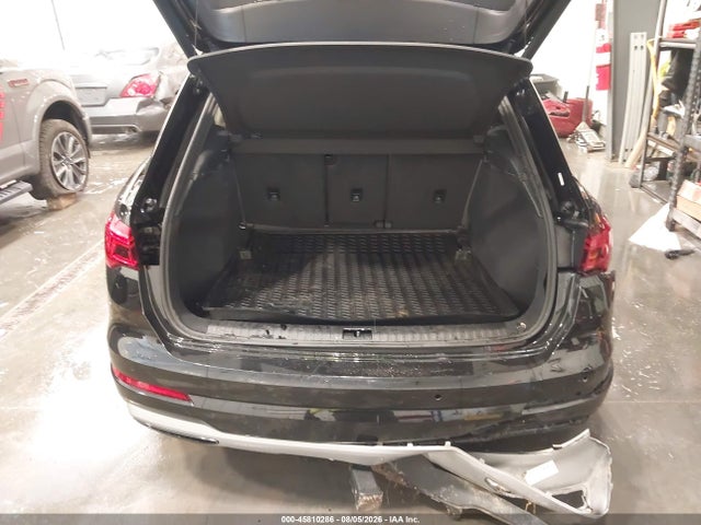 WA1BECF30K1080422 Audi Q3 2.0t Premium