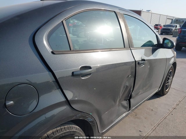 Продаж на аукціоні авто 2017 Chevrolet Sonic Ls Auto, vin: 1G1JB5SH1H4130123, номер лоту: 45810316