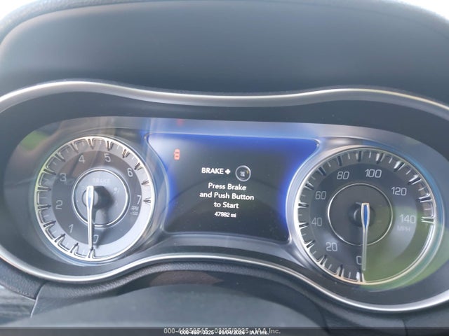 2022 Chrysler 300 Touring მანქანა იყიდება აუქციონზე, vin: 2C3CCAAG1NH236749, აუქციონის ნომერი: 45810325