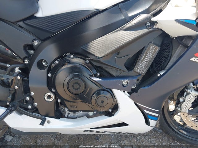 Suzuki GSX-R600 2023 JS1GN7FA7P7100598 Image 8