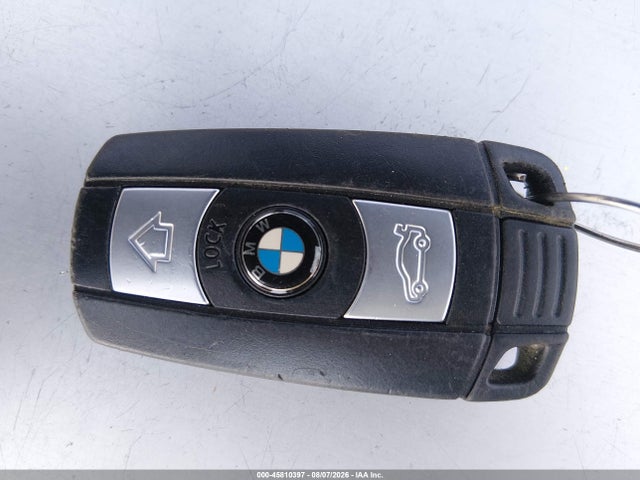 Продажа на аукционе авто 2013 Bmw X1 Xdrive28i, vin: WBAVL1C5XDVR89862, номер лота: 45810397