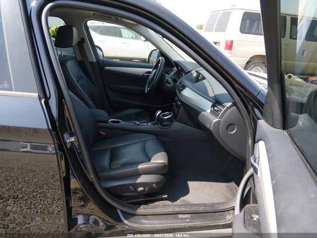 Продажа на аукционе авто 2013 Bmw X1 Xdrive28i, vin: WBAVL1C5XDVR89862, номер лота: 45810397