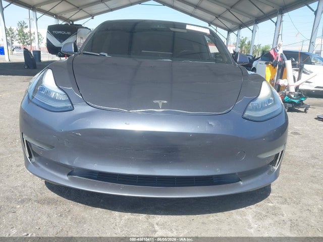 5YJ3E1EA9JF045401 Tesla Model 3 Long Range/mid Range