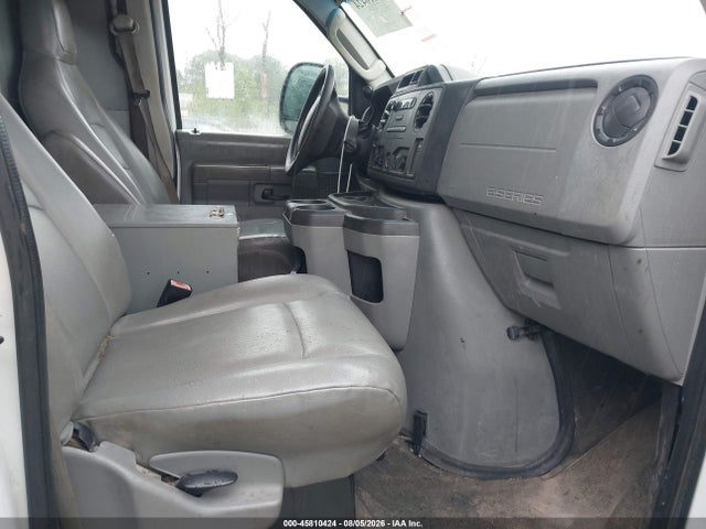 45810424 :رقم المزاد ، 1FTSE3EL9CDB28992 vin ، 2012 Ford E-350 Super Duty Commercial مزاد بيع
