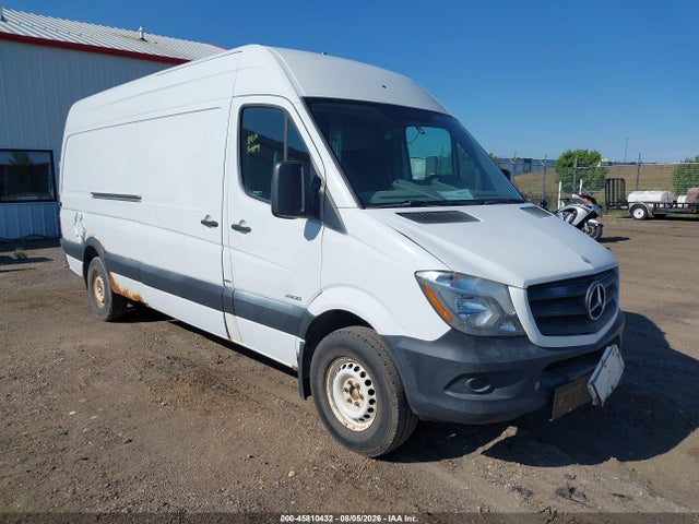 45810432 :رقم المزاد ، WD3PE8DE1E5899170 vin ، 2014 Mercedes-benz Sprinter 2500 High Roof مزاد بيع