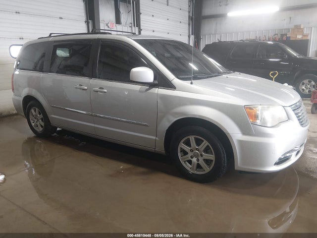 45810448 :رقم المزاد ، 2A4RR5DG6BR701601 vin ، 2011 Chrysler Town & Country Touring مزاد بيع