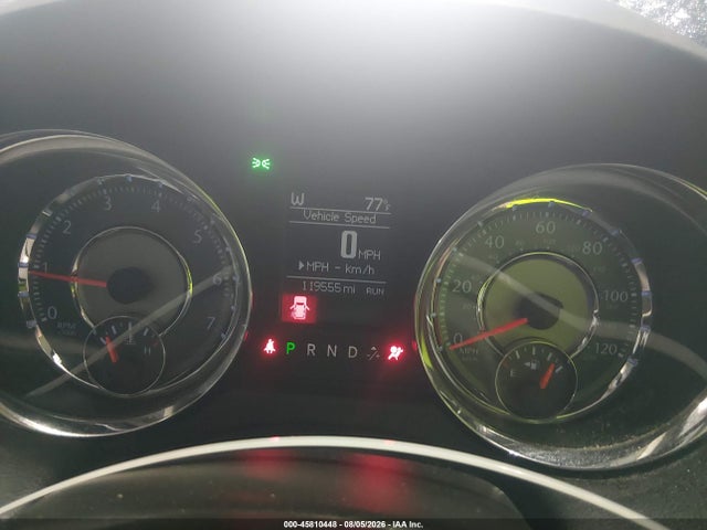 45810448 :رقم المزاد ، 2A4RR5DG6BR701601 vin ، 2011 Chrysler Town & Country Touring مزاد بيع