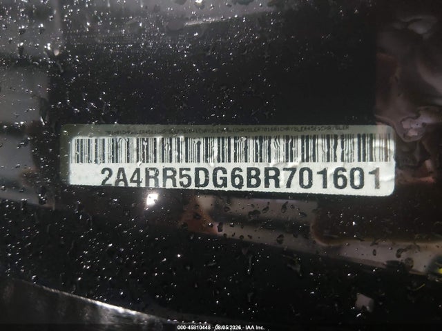 45810448 :رقم المزاد ، 2A4RR5DG6BR701601 vin ، 2011 Chrysler Town & Country Touring مزاد بيع