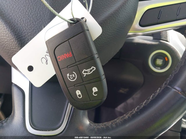 45810460 :رقم المزاد ، 2C3CCAAG0KH542417 vin ، 2019 Chrysler 300 Touring L مزاد بيع