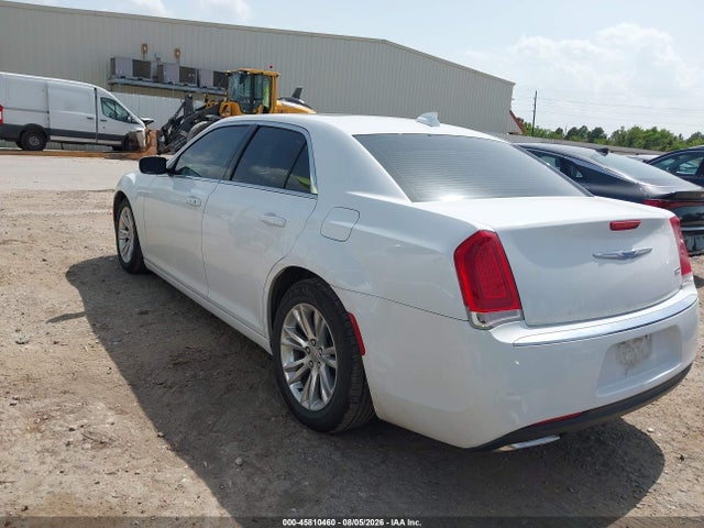 45810460 :رقم المزاد ، 2C3CCAAG0KH542417 vin ، 2019 Chrysler 300 Touring L مزاد بيع