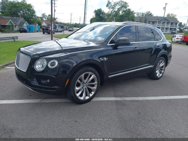 2017 Bentley Bentayga W12/w12 First Edition მანქანა იყიდება აუქციონზე, vin: SJAAC2ZV1HC013275, აუქციონის ნომერი: 45810469